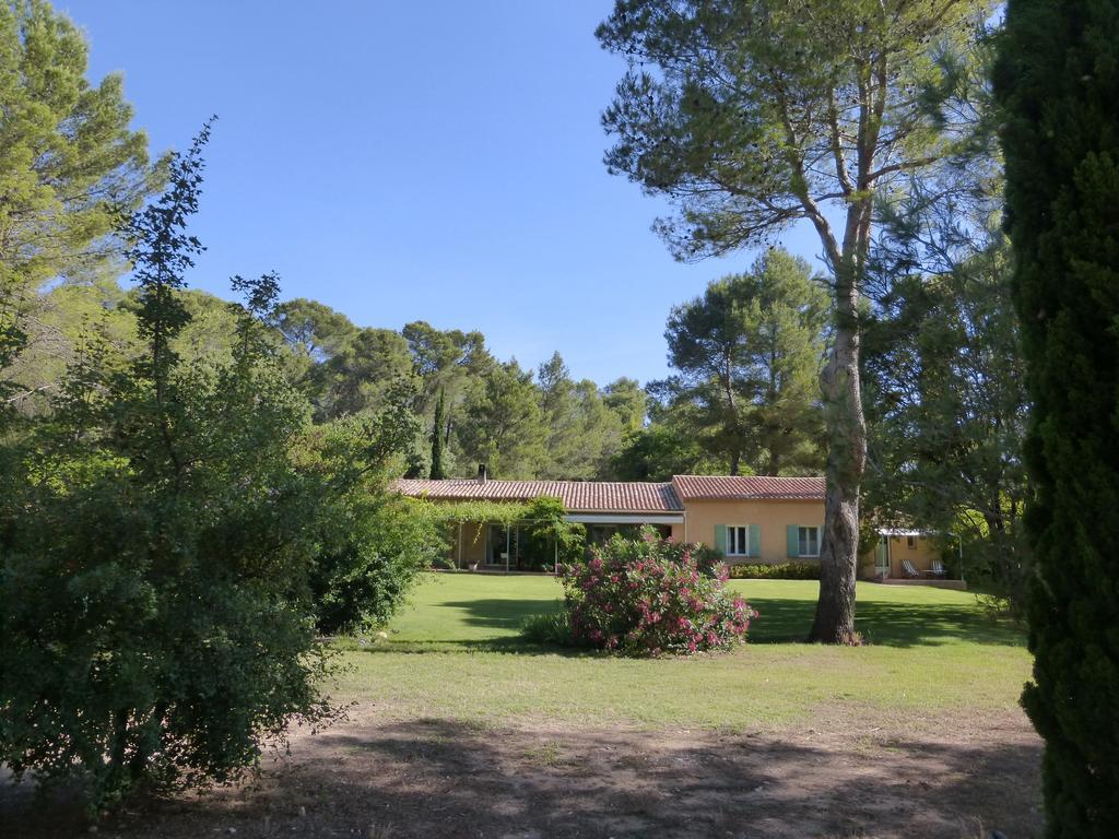 La Genestiere Bed and Breakfast Clermont-lʼHérault Eksteriør billede