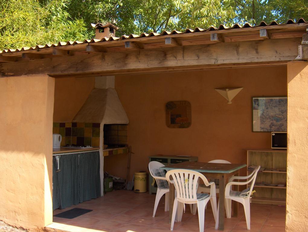 La Genestiere Bed and Breakfast Clermont-lʼHérault Eksteriør billede
